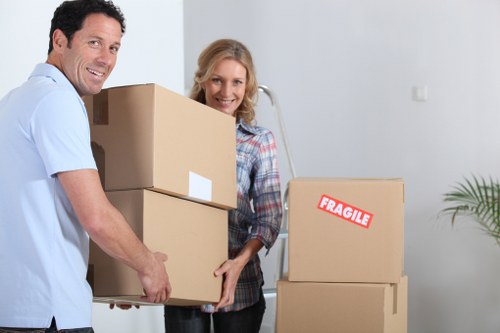 Free quote policy and transparent moving estimate explanation